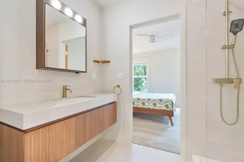 22 NE 44th Street Miami FL 33137