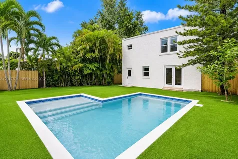 22 NE 44th Street Miami FL 33137