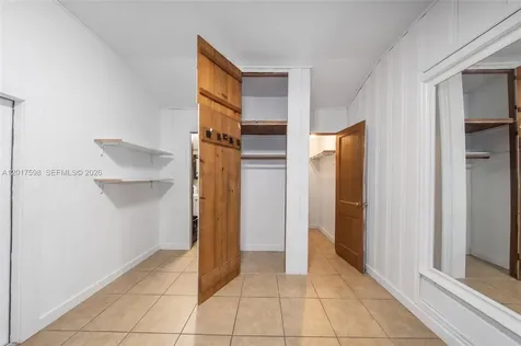661 E 7th Street Hialeah FL 33010