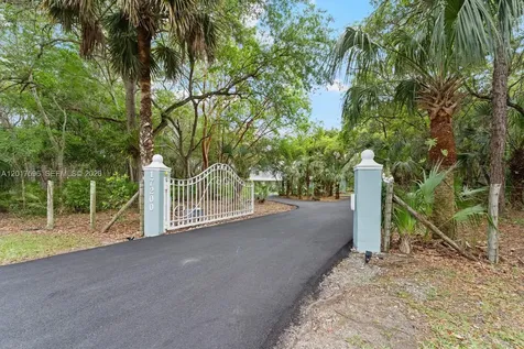 17200 SW 264th Street Homestead FL 33031