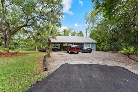 17200 SW 264th Street Homestead FL 33031