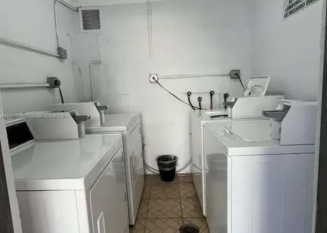 5501 NW 7th Street Miami FL 33126