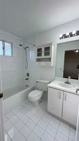 8735 SW 152nd Avenue Miami FL 33193