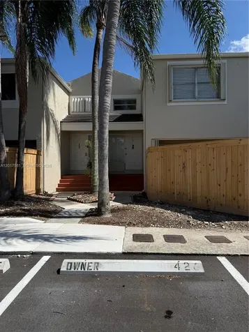 6820 SW 45th Lane Miami FL 33155