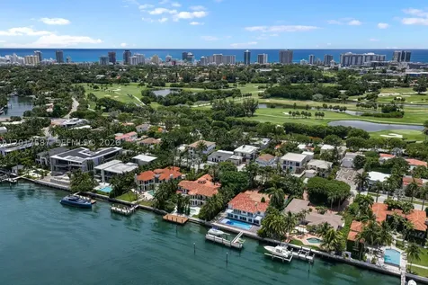 3045 N Bay Road Miami Beach FL 33140