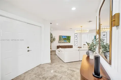 10340 NW 46th Terrace Doral FL 33178