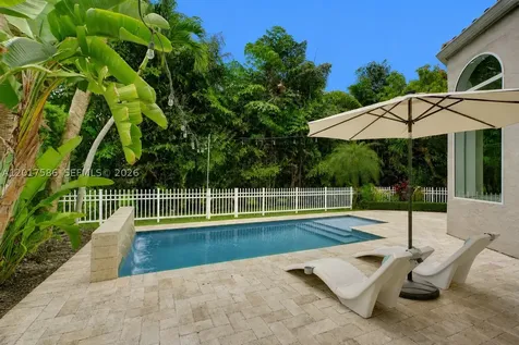 10340 NW 46th Terrace Doral FL 33178