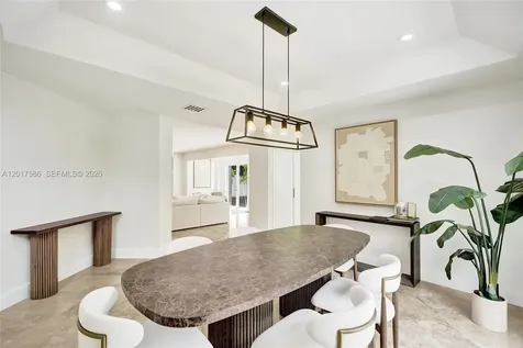 10340 NW 46th Terrace Doral FL 33178