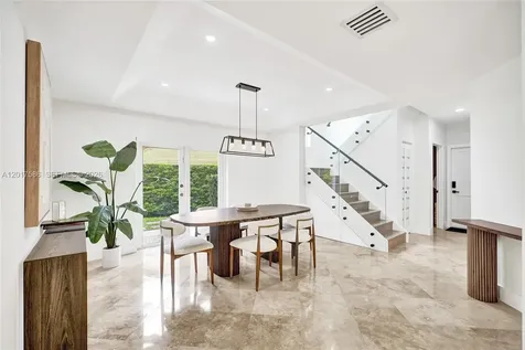 10340 NW 46th Terrace Doral FL 33178