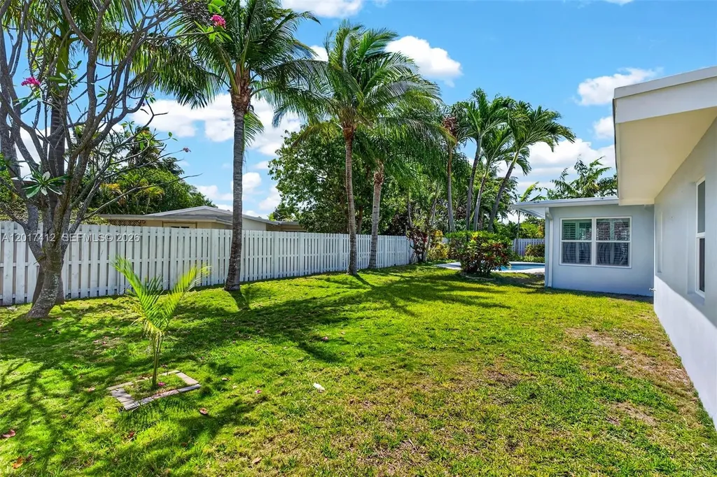 4010 NE 22nd Avenue Lighthouse Point FL 33064