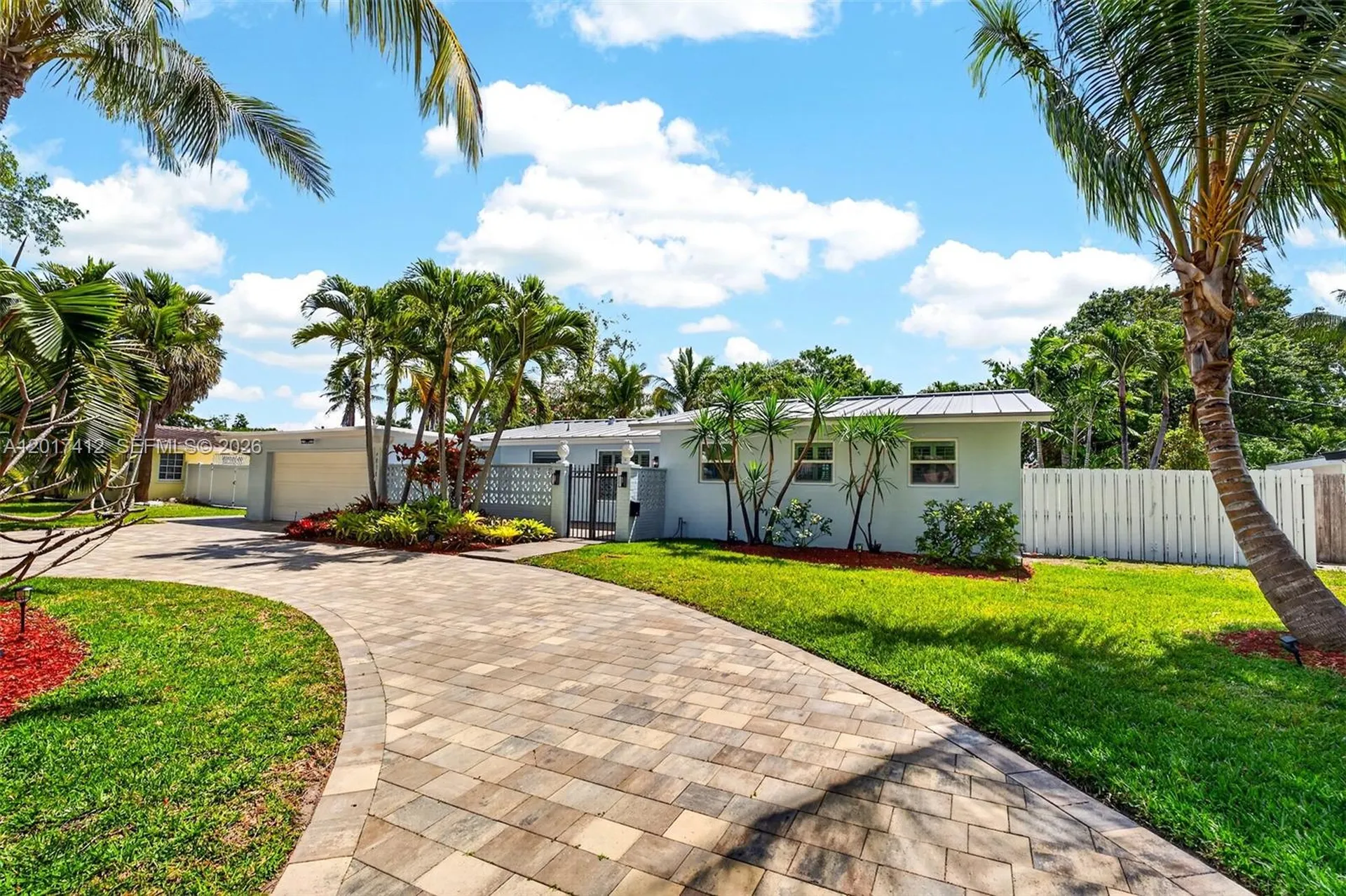 4010 NE 22nd Avenue Lighthouse Point FL 33064