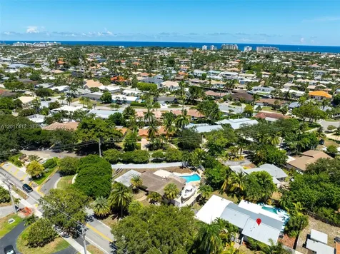 4010 NE 22nd Avenue Lighthouse Point FL 33064