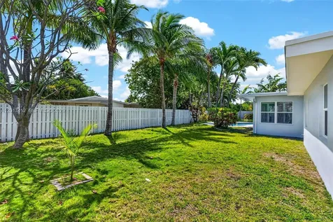4010 NE 22nd Avenue Lighthouse Point FL 33064