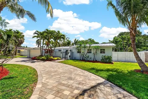 4010 NE 22nd Avenue Lighthouse Point FL 33064