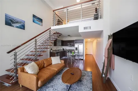 41 SE 5th Street Miami FL 33131