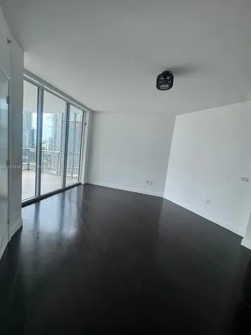 350 S Miami Avenue Miami FL 33130