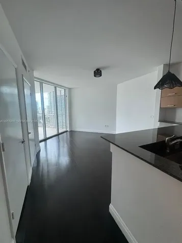 350 S Miami Avenue Miami FL 33130