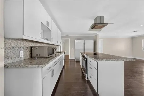 8401 SW 107th Avenue Miami FL 33173