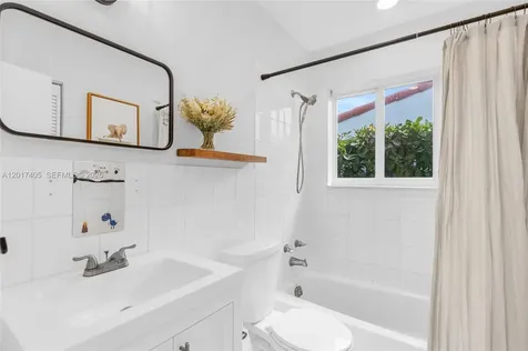 1425 Venetia Avenue Coral Gables FL 33134