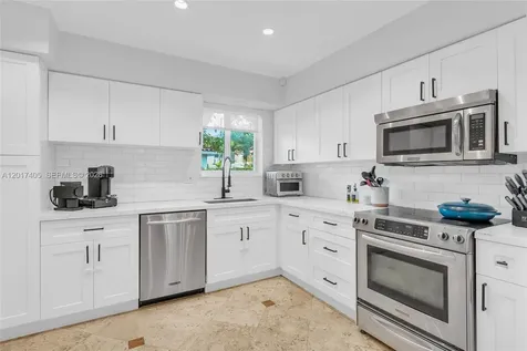 1425 Venetia Avenue Coral Gables FL 33134