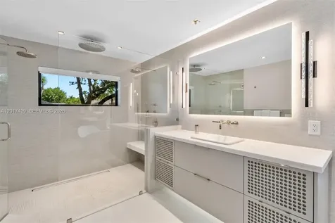 10040 SW 124th Street Miami FL 33176