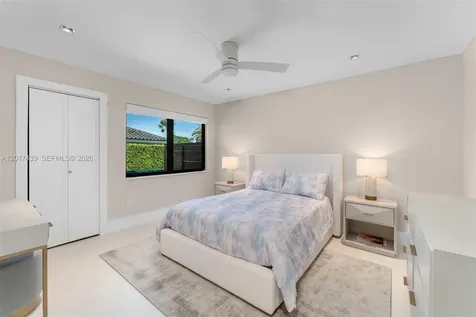 10040 SW 124th Street Miami FL 33176