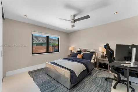 10040 SW 124th Street Miami FL 33176