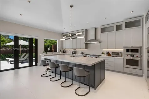 10040 SW 124th Street Miami FL 33176