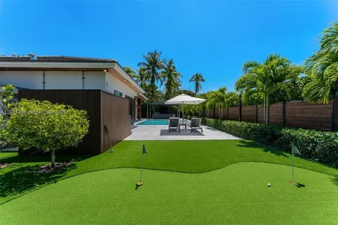 10040 SW 124th Street Miami FL 33176