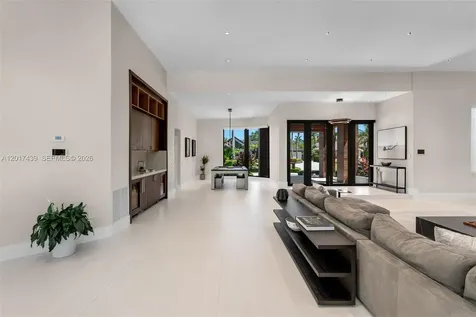 10040 SW 124th Street Miami FL 33176