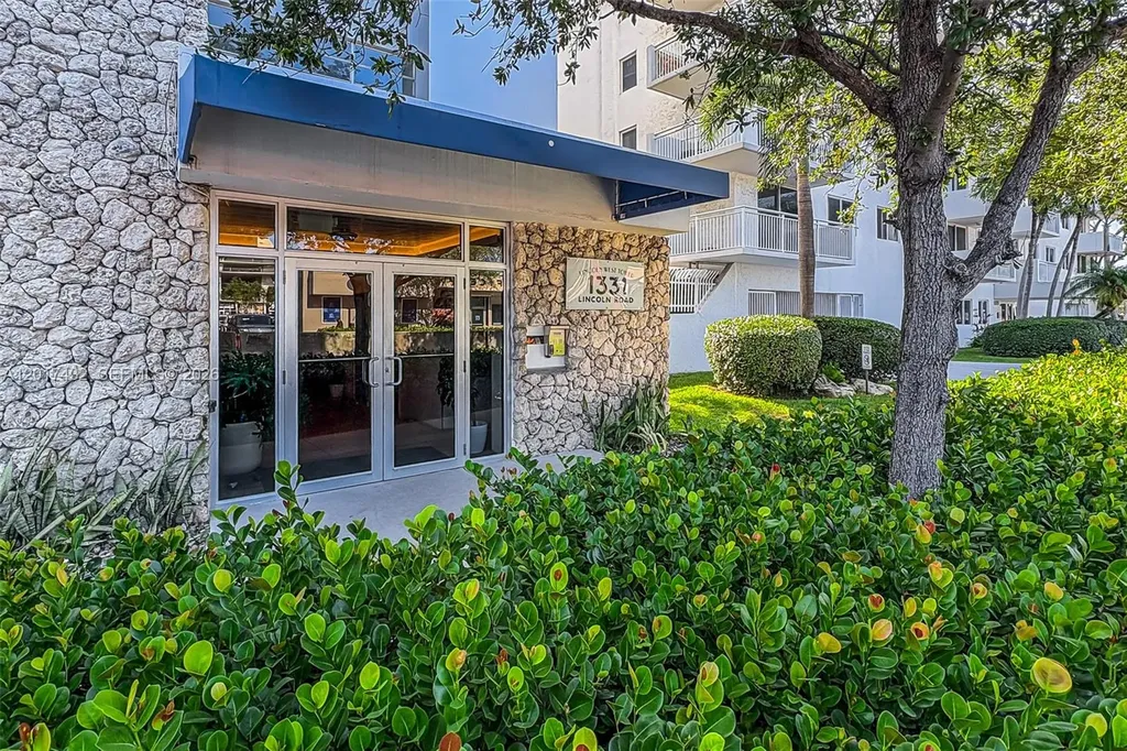 1331 Lincoln Road Miami Beach FL 33139