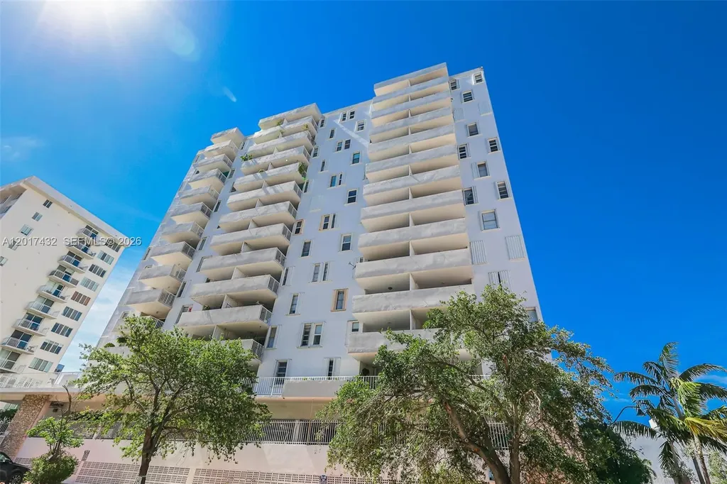 1331 Lincoln Road Miami Beach FL 33139