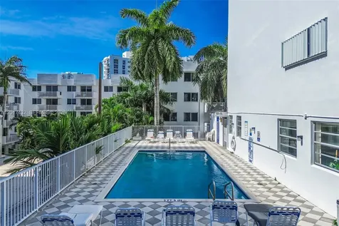 1331 Lincoln Road Miami Beach FL 33139