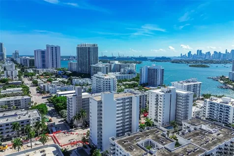 1331 Lincoln Road Miami Beach FL 33139