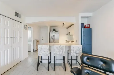 1331 Lincoln Road Miami Beach FL 33139