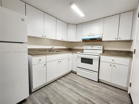 13285 NE 6th Avenue North Miami FL 33161