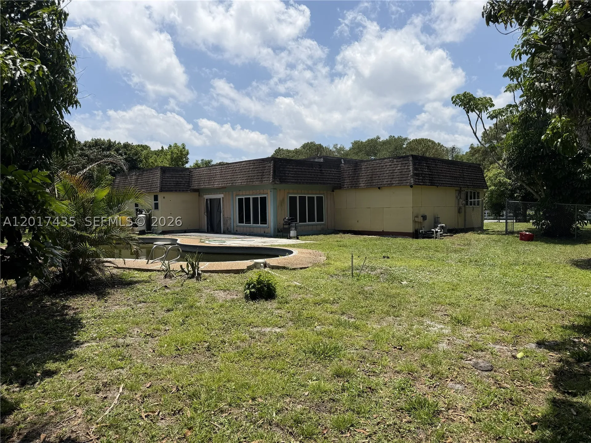 14494 N 64th Way N Palm Beach Gardens FL 33418