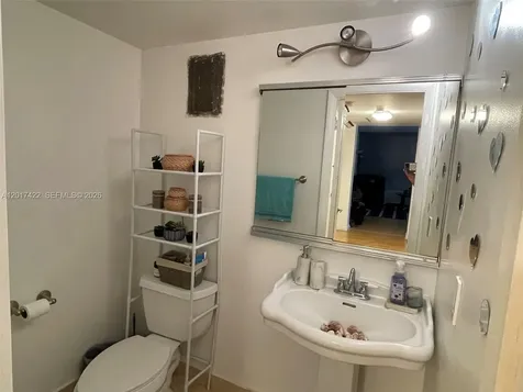 671 NE 195th Street Miami FL 33179