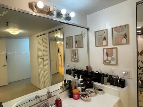 671 NE 195th Street Miami FL 33179