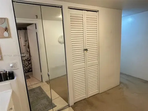 671 NE 195th Street Miami FL 33179