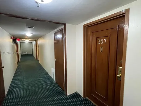 671 NE 195th Street Miami FL 33179