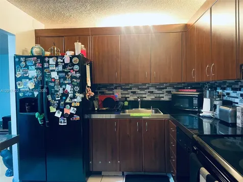 671 NE 195th Street Miami FL 33179