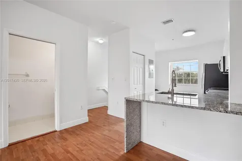 5610 NW 114th Place Doral FL 33178