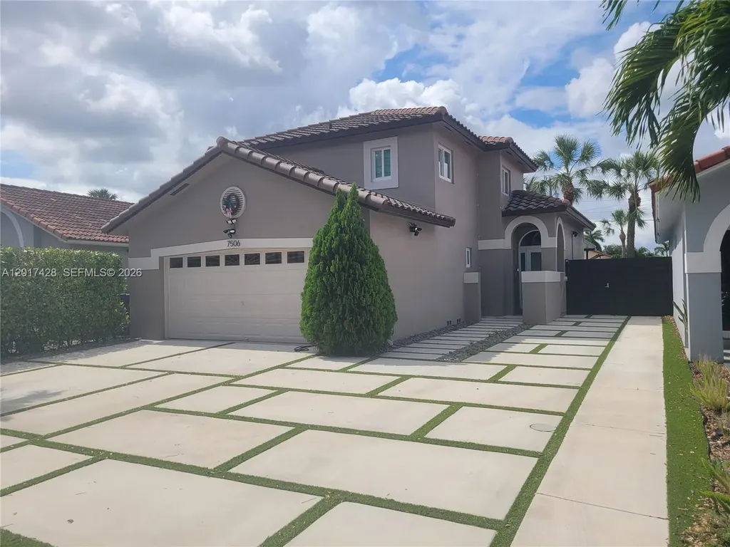 7506 NW 169th Terrace Hialeah FL 33015
