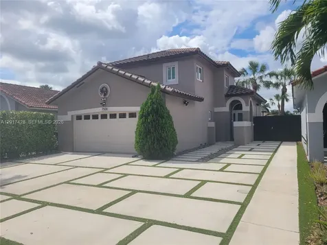 7506 NW 169th Terrace Hialeah FL 33015