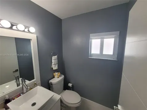 7506 NW 169th Terrace Hialeah FL 33015