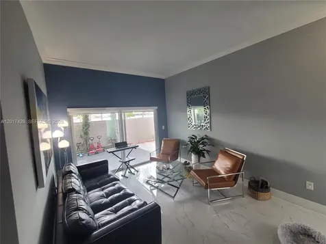 7506 NW 169th Terrace Hialeah FL 33015