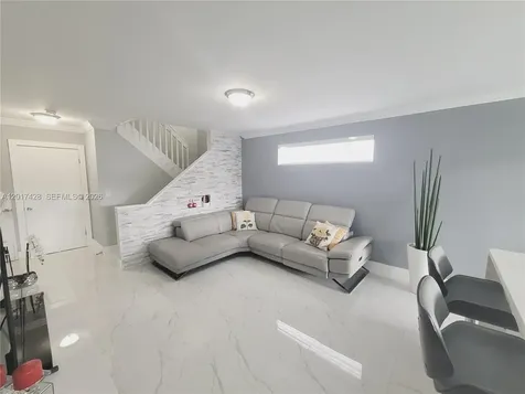 7506 NW 169th Terrace Hialeah FL 33015