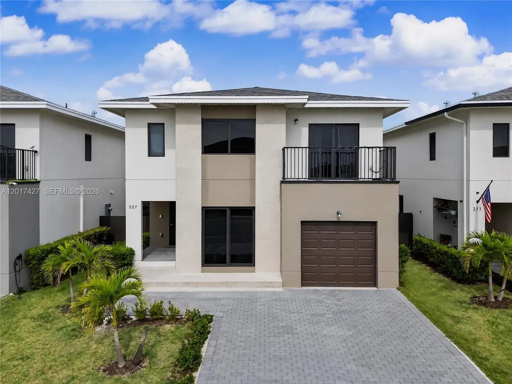 227 NW 13th Place Florida City FL 33034