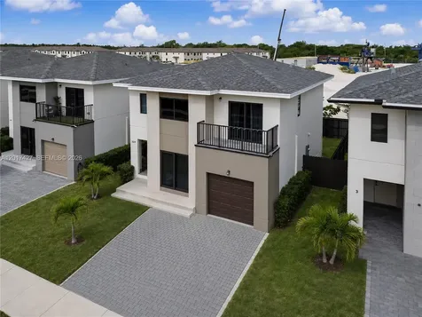 227 NW 13th Place Florida City FL 33034